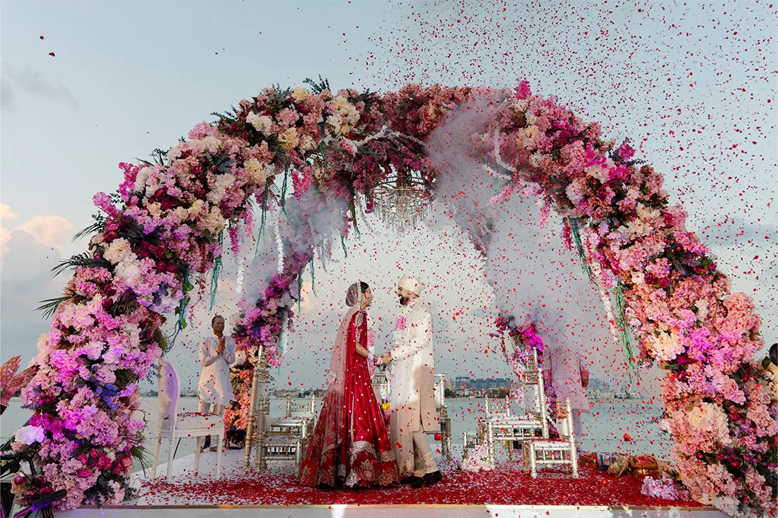 How To Plan The Perfect Indian Beach Wedding ?