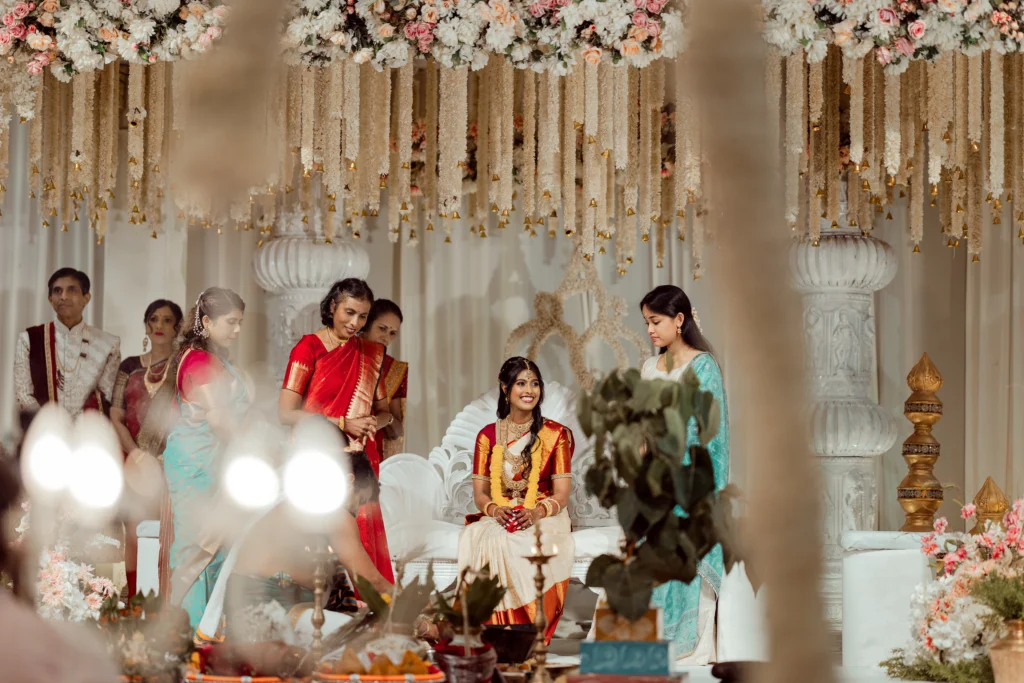 how to choose a wedding photographer